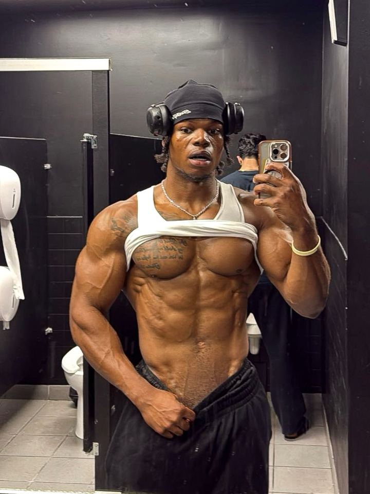 @theadambankfit